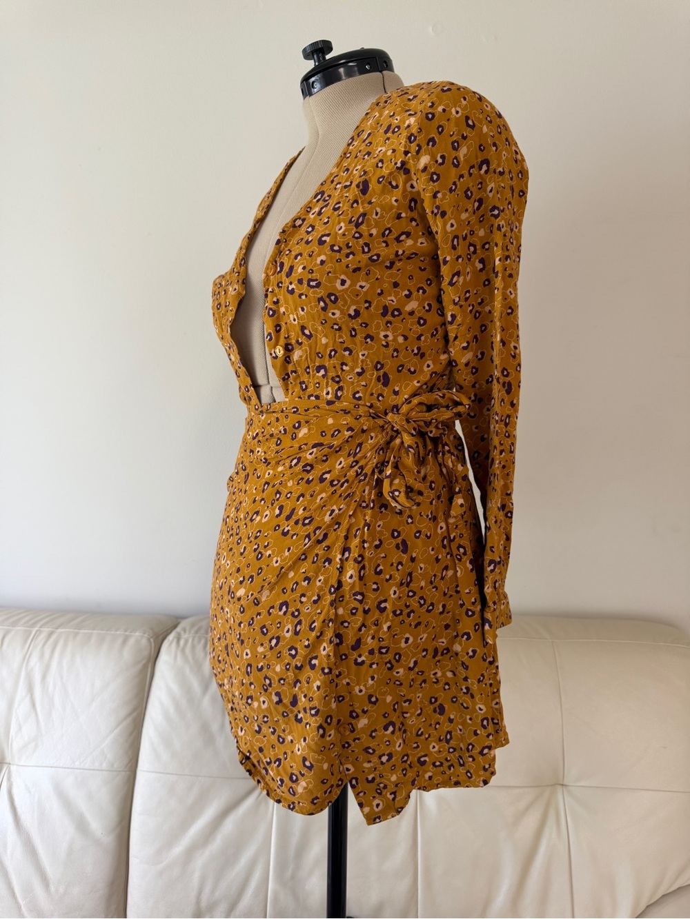 All in Favor Mustard Leopard Print Long Sleeve Mini Wrap Dress Sz M Fits Like S
